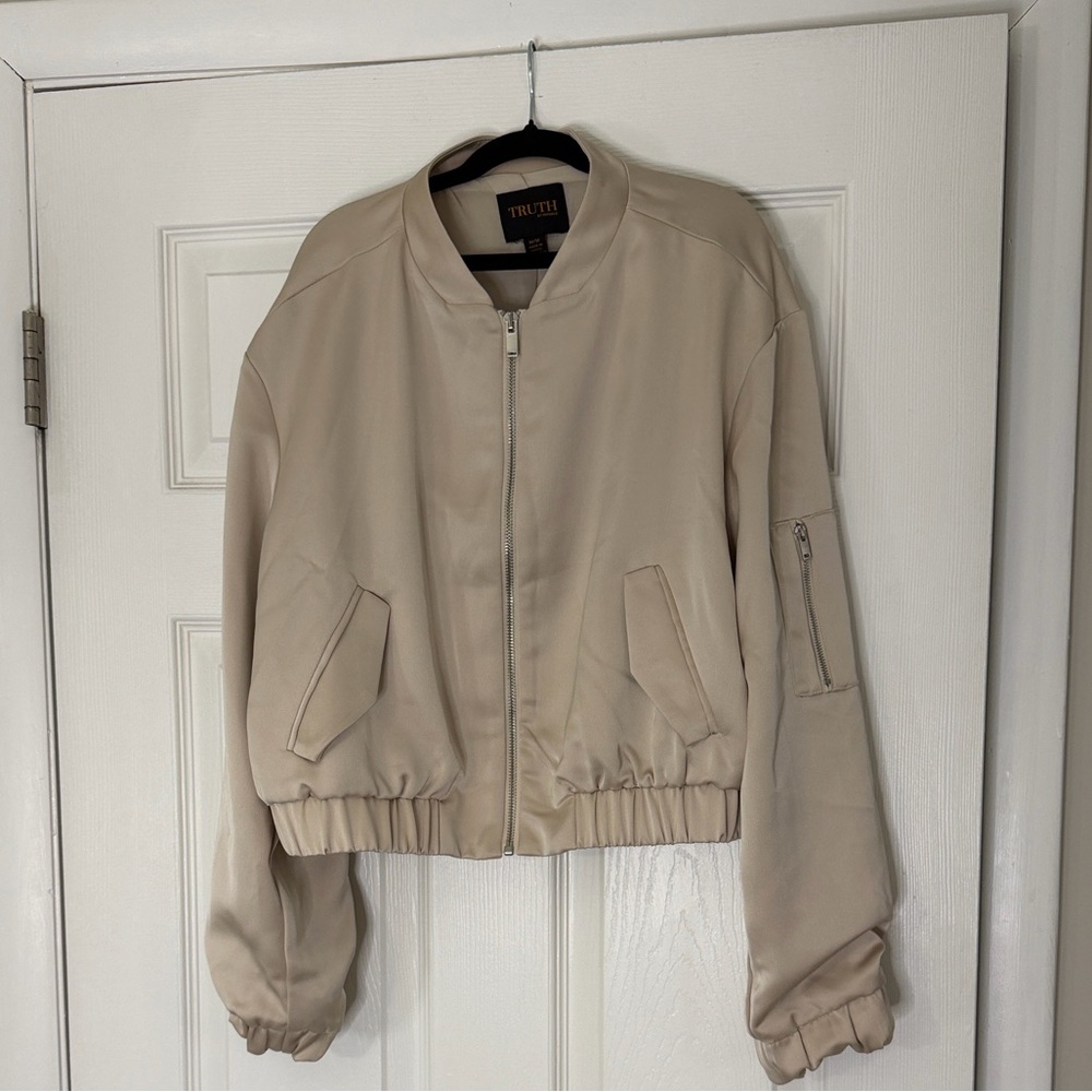 TRUTH Light Beige Cropped Bomber Jacket